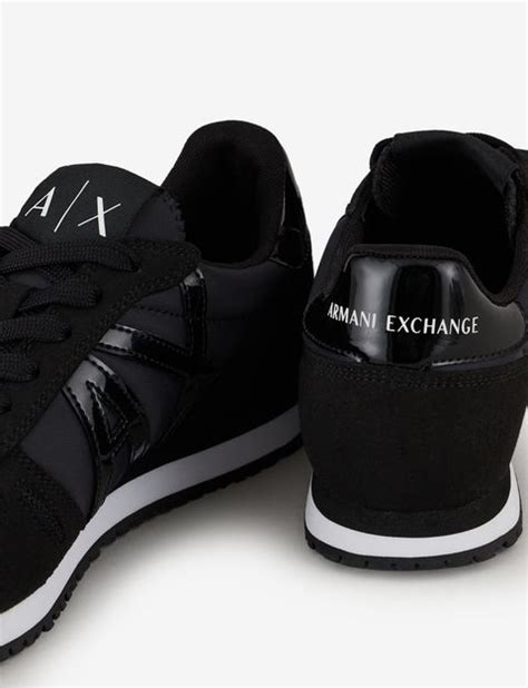 zapatos armani exchange.